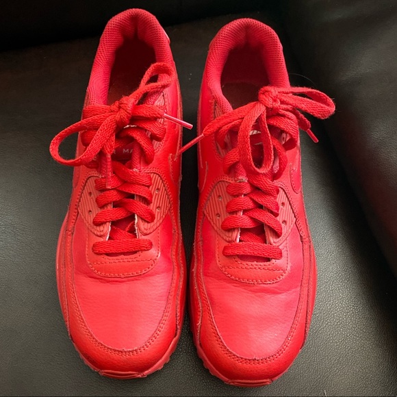 Red Nike Air Max - Picture 3 of 4